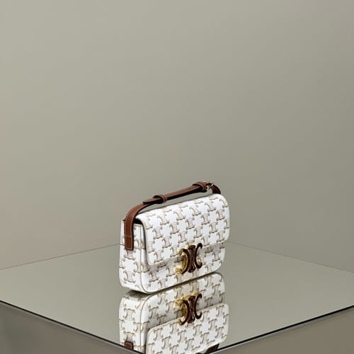 Celine TRIOMPHE SHOULDER BAG 20*10*4cm