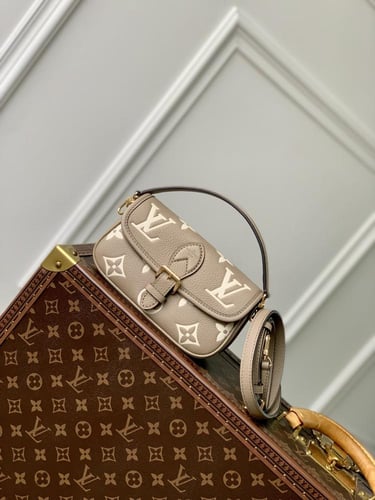 LV Nano Diane 19 x 10.5 x 6