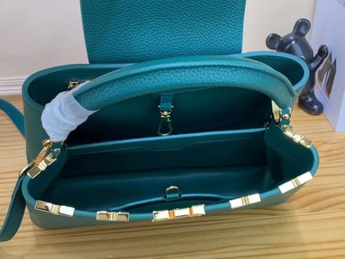 شنطة ال في مديم