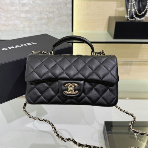 Chanel 13x20x9cm