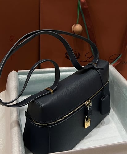 Loro Piana 27*10*16cm