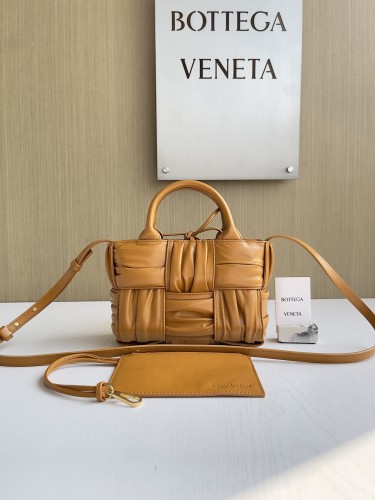 BV Pleated Mini Tote Bag 20*7*13CM