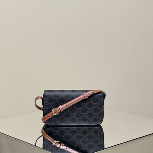 Celine TRIOMPHE SHOULDER BAG 20*10*4cm
