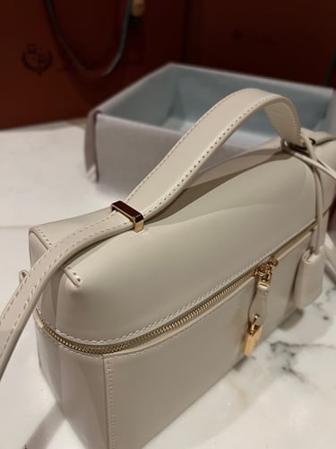 Loro Piana 27*10*16cm