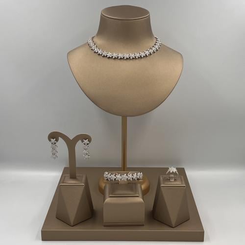 طقم نسائي أنيق D58