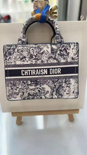 تعليقة فخمة نمط حقيبة