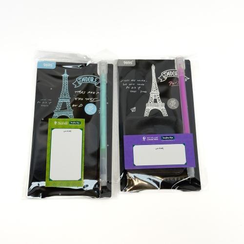 نوت باللون الاسود مع قلم مضيئ 10حبات مع ستكر اهداء...