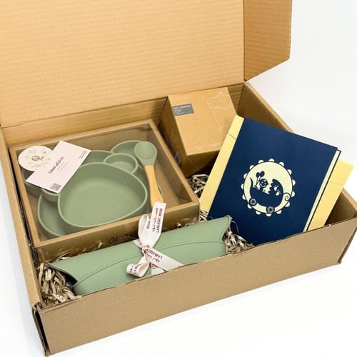 بكج هدية مولود مغلفة طقم أواني سليكون فاخر 5 قطع م...