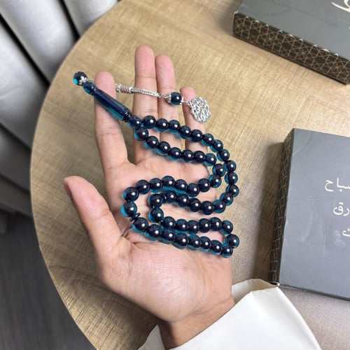 مسباح باللون التيفاني متوهج