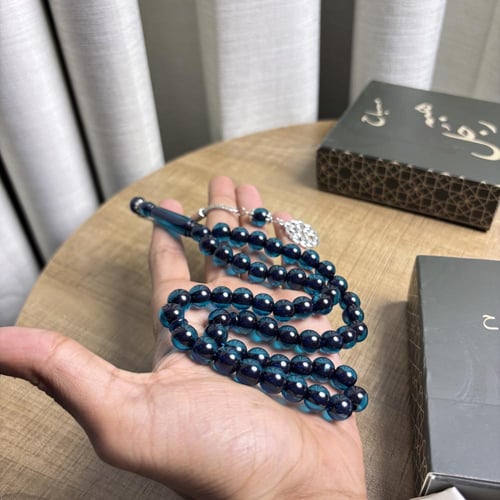 مسباح باللون التيفاني متوهج