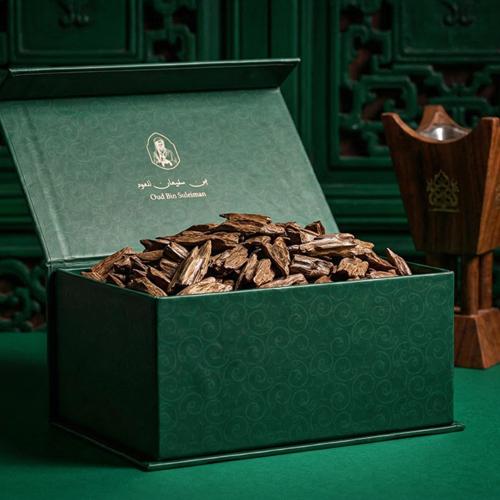 العود الأزرق الملكي ثمن + ثمن مجاناً