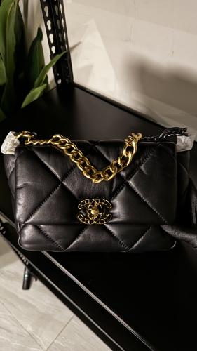 Chanel cross