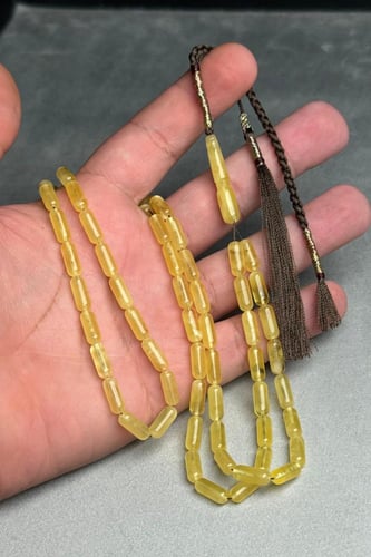 مسباح كهرمان طبيعي صنوبري