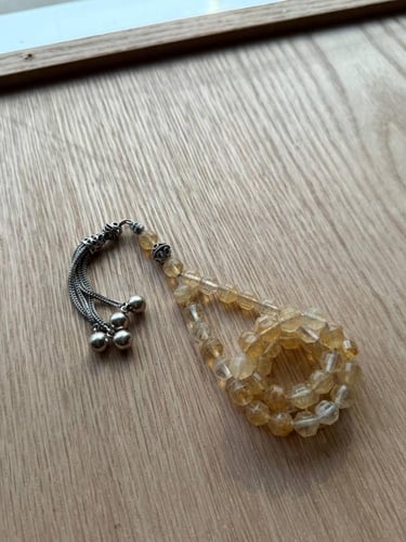 مسباح يسمى حجر أفريقي