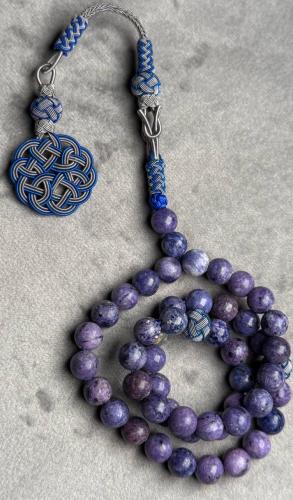 مسباح يسمى حجر أفريقي خزامى