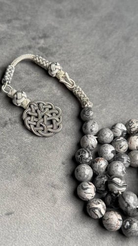 مسباح يسمى حجر جاسبر