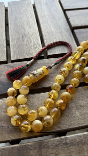 مسباح كهرمان طبيعي