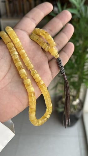 مسباح كهرمان طبيعي