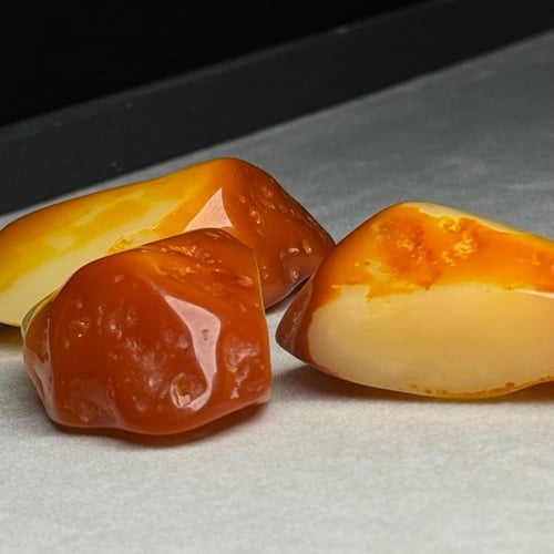 احجار كهرمان ( صب جديد )