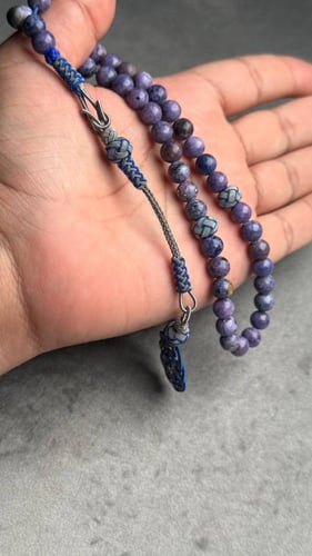 مسباح يسمى حجر أفريقي خزامى