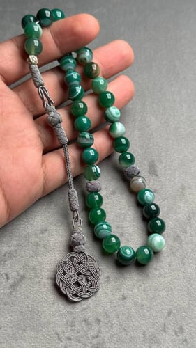 مسباح يسمى حجر عقيق