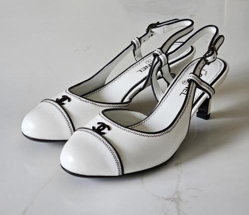 Chanel heel