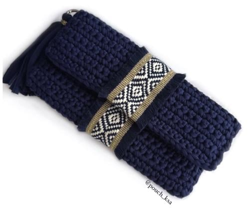 شنطة باوتش تشكيله رمضان اللون الكحلي