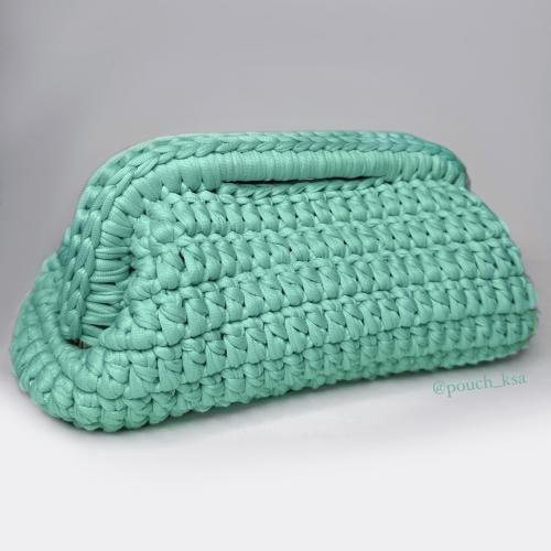 شنطة كلاتش باللون الأخضر النعناعي