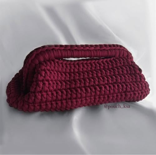 شنطة كلاتش باللون البرجندي