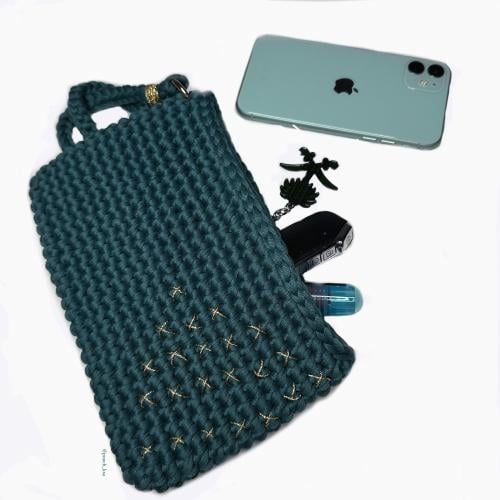 ميني باوتش باللون الاخضر