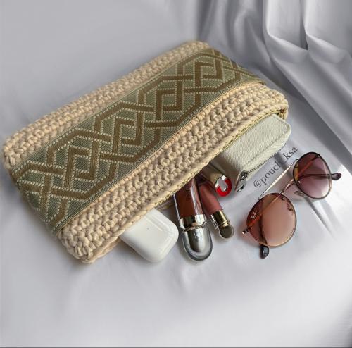 شنطة باوتش بيج