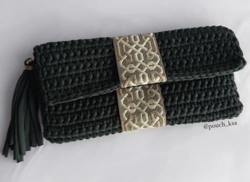 شنطة باللون الأخضر من تشكيلة رمضان