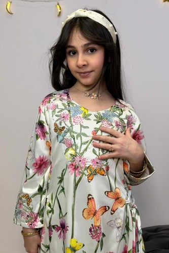 مخور بناتي على شكل فراشات 55303