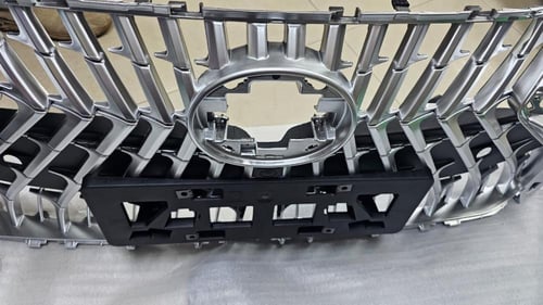 شبك لكزس ES350 بحريني موديل 2022-2024