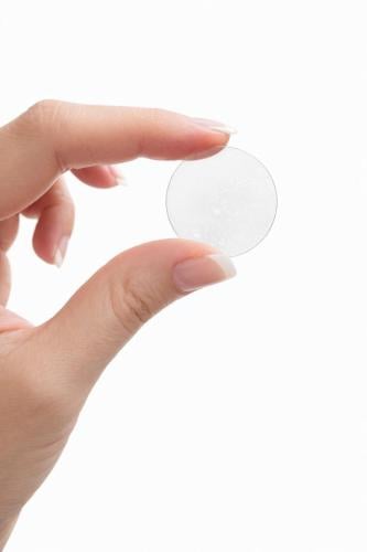 Japanese glass resistant to burning