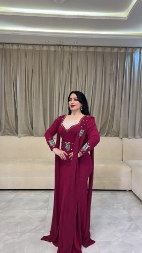 فستان.