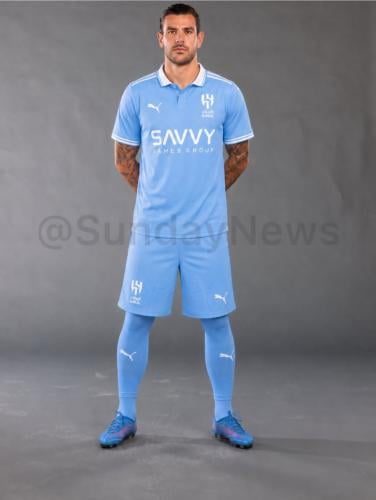 طقم الهلال 2027 – الأزرق السماوي | تصميم الموسم ال...