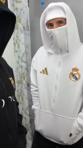 هودي ريال مدريد مع كمامه لتغطية الوجه- متجر التميز