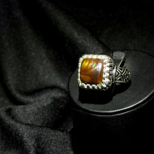 Mexican agate, royal, craftsmanship, Aref silver 990..size (8.5 US)..length and width of the stone (10.7)
