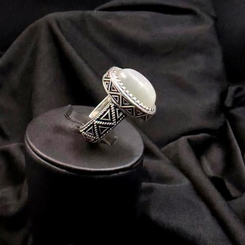 Moonstone natural royal craftsmanship Aref silver 990..size (8.5 US)..length of the stone (17)..width of the stone (12)