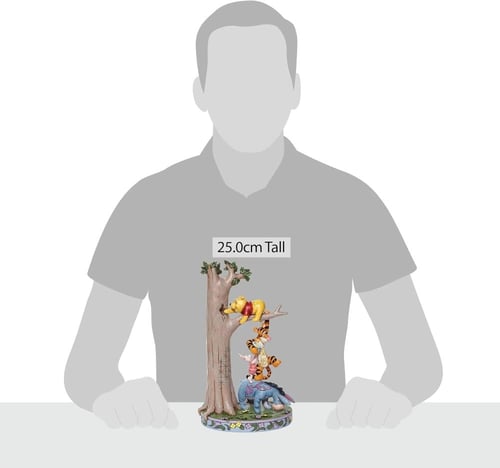 مجسم شجرة ويني ذا بو وأصدقائه