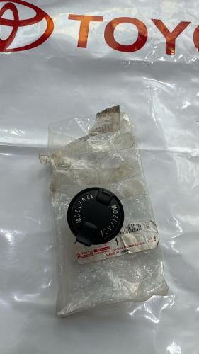 Original cover for the cigarette lighter of Camry...