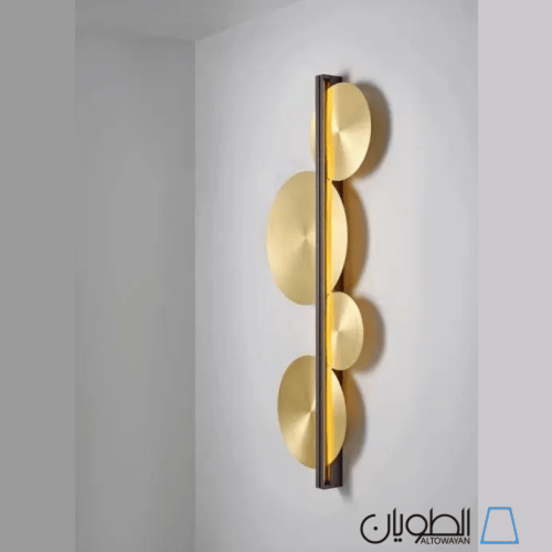 مصباح جداري عصري بتصميم أنيق – لمسة فاخرة لإضاءة ر...