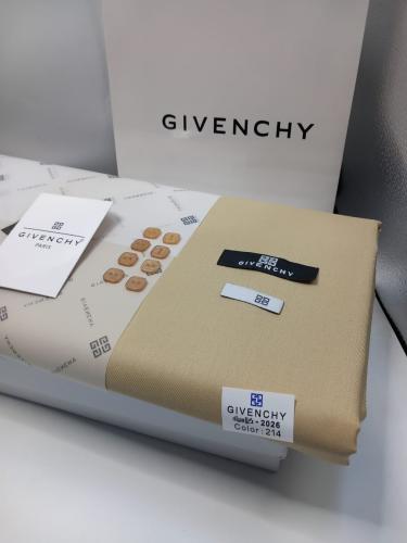 قماش جيفنشي شتوي 2026