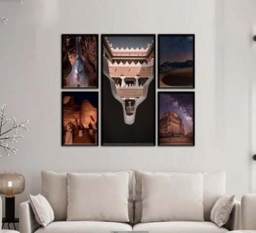 طقم مكون من 5 لوحات