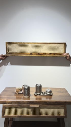 رف راتان خشبي