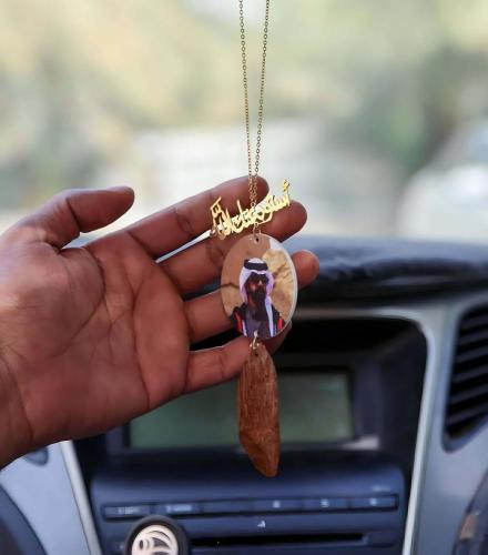 تعليقة سيارة عود بالصورة - سماء المملكة