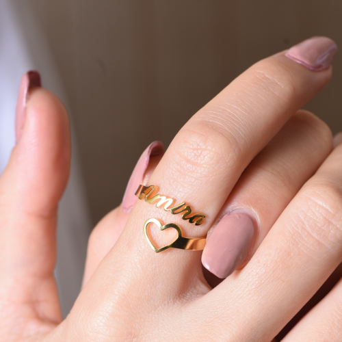 خاتم نسائي بالاسم مطلي بالذهب