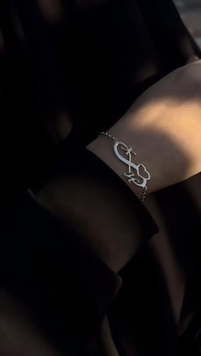 أسواره الاحرف لمن تحب