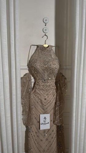 فستان تسنيم